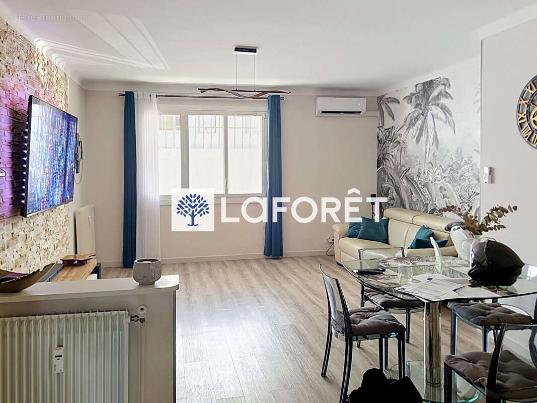Appartement à CAGNES-SUR-MER
