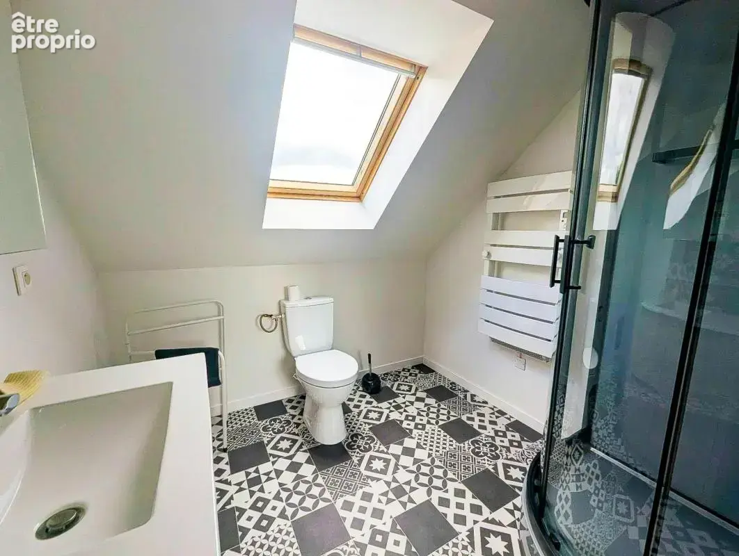 Maison de 120m² avec 4 chambres sur un terrain de 604m² - photo 12