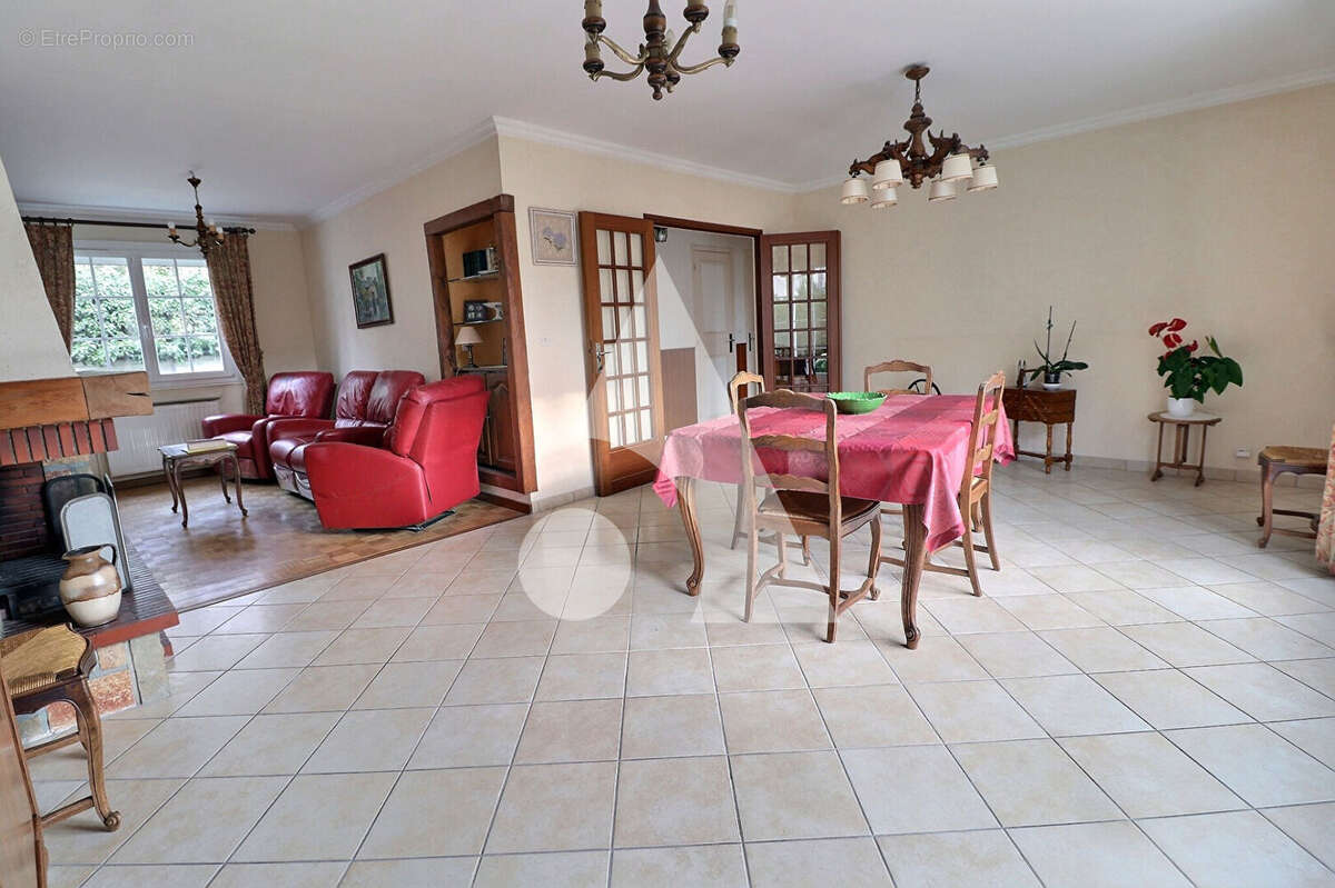 Maison à FRANCONVILLE