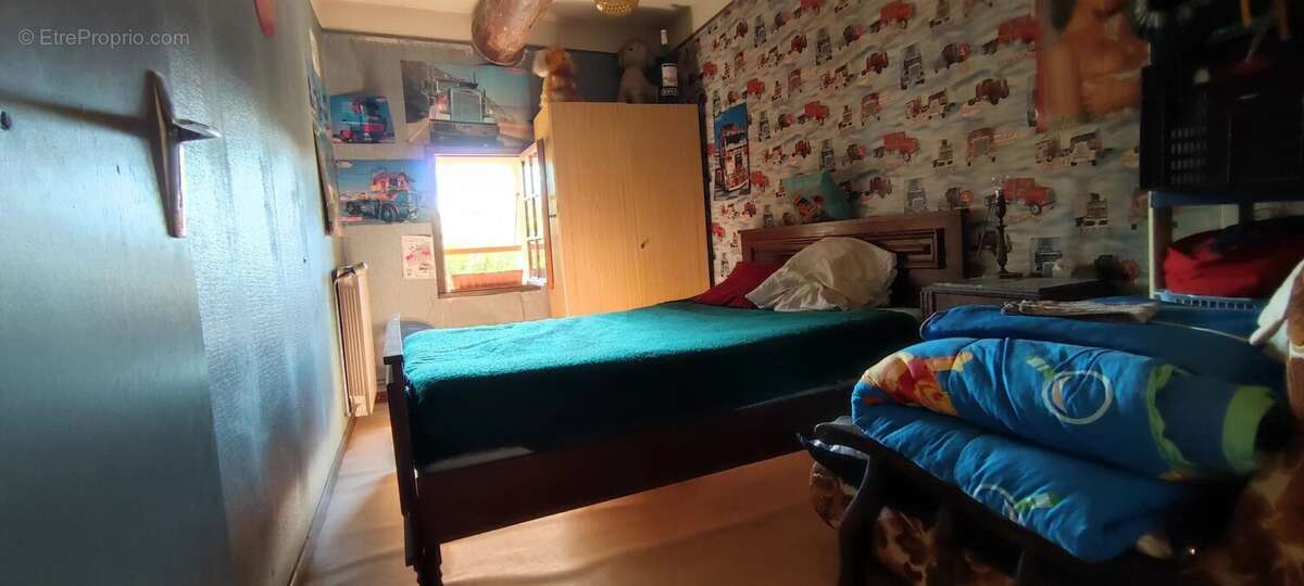 Maison à COURTHEZON