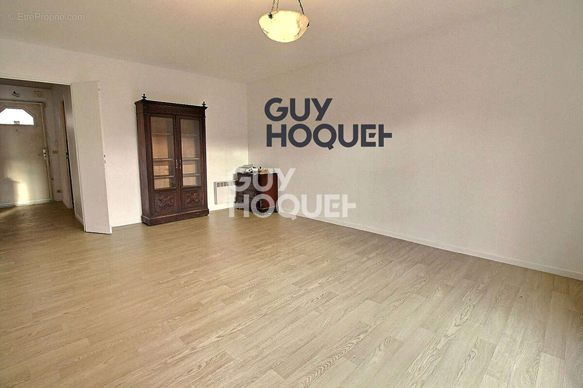 Appartement à LIMEIL-BREVANNES