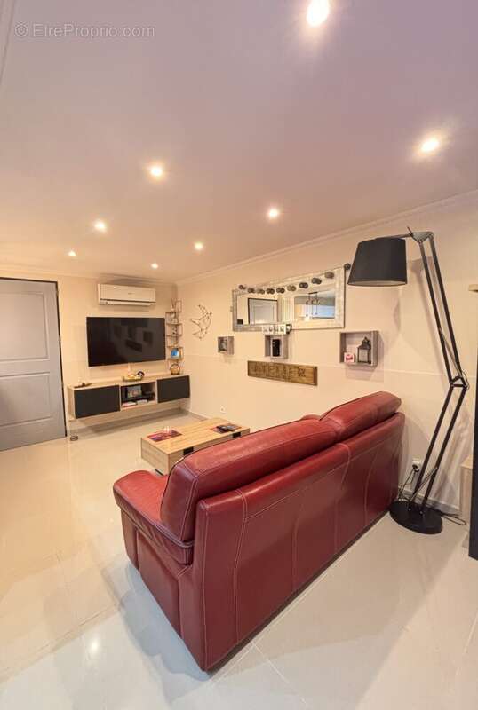 Appartement à LE MUY