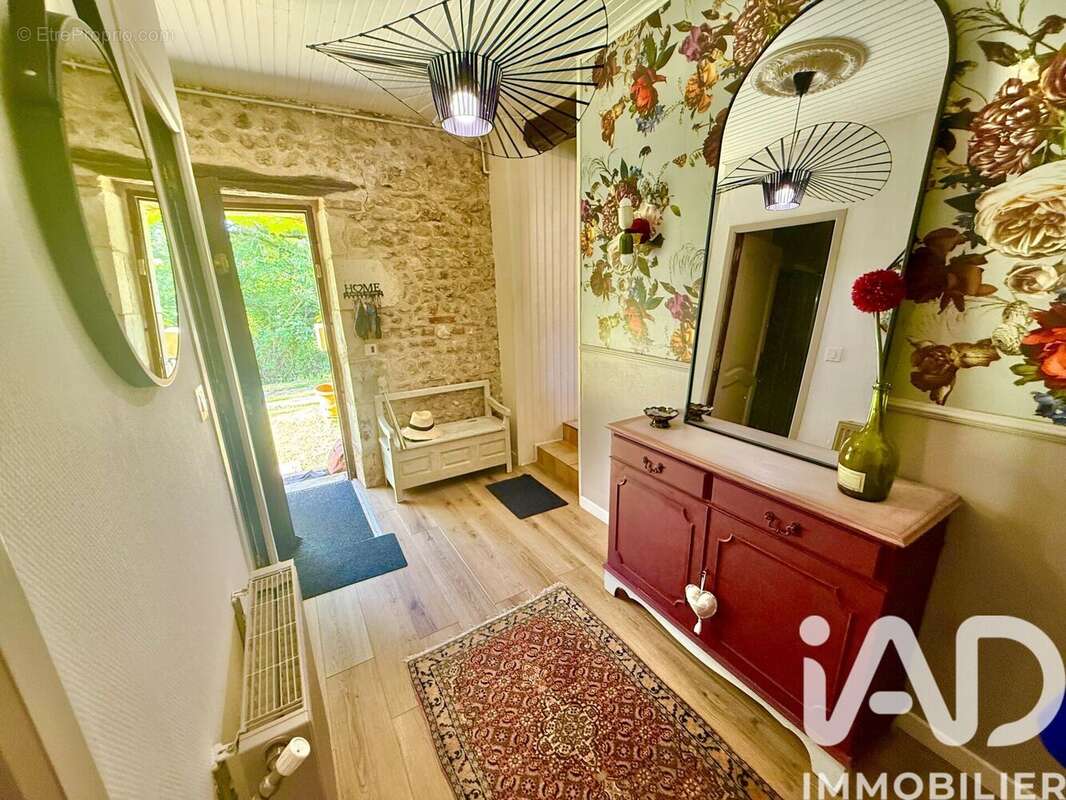 Photo 7 - Maison à SAINT-AMAND-EN-PUISAYE