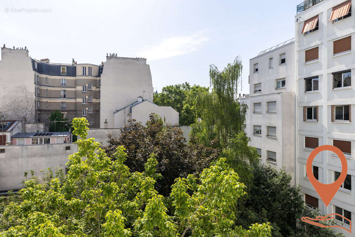Appartement à PARIS-18E