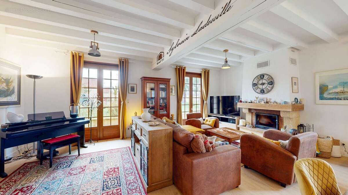 Photo 3 - Maison à MEYRALS