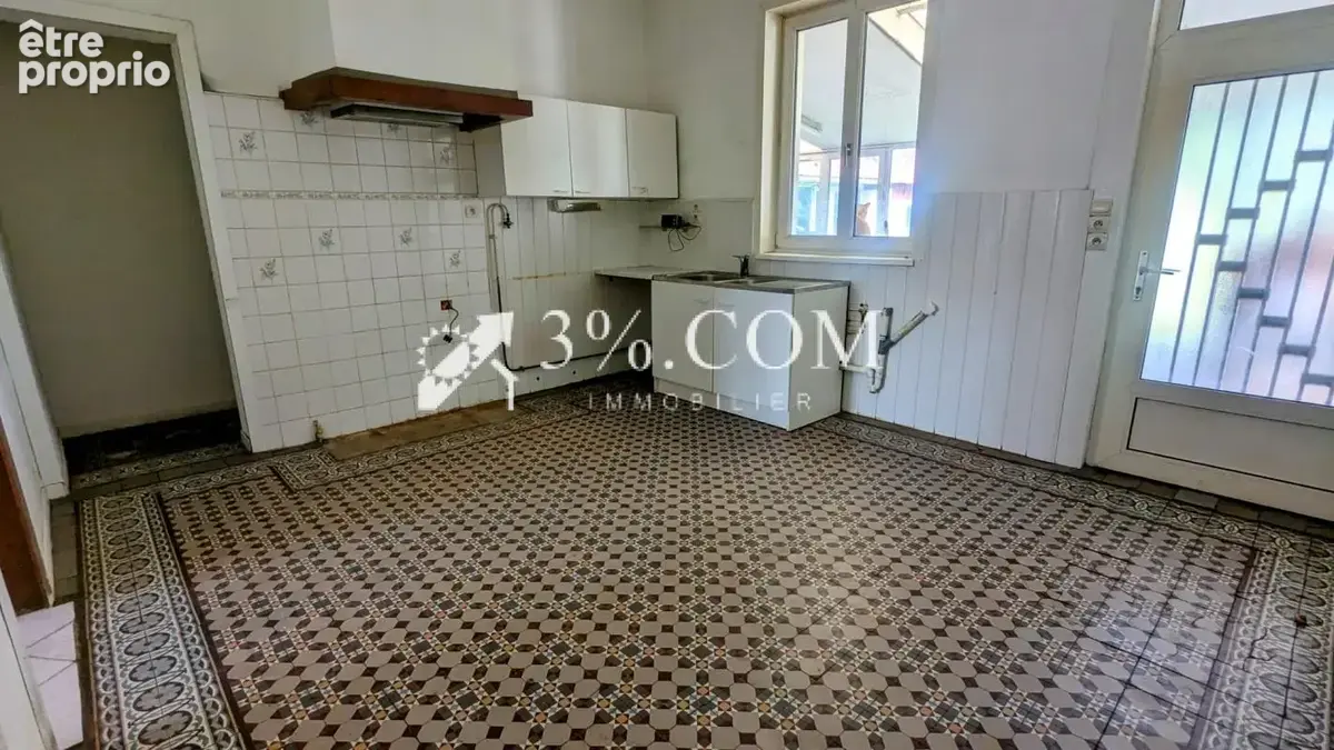 Maison  pièces - 143 m2 - photo 5
