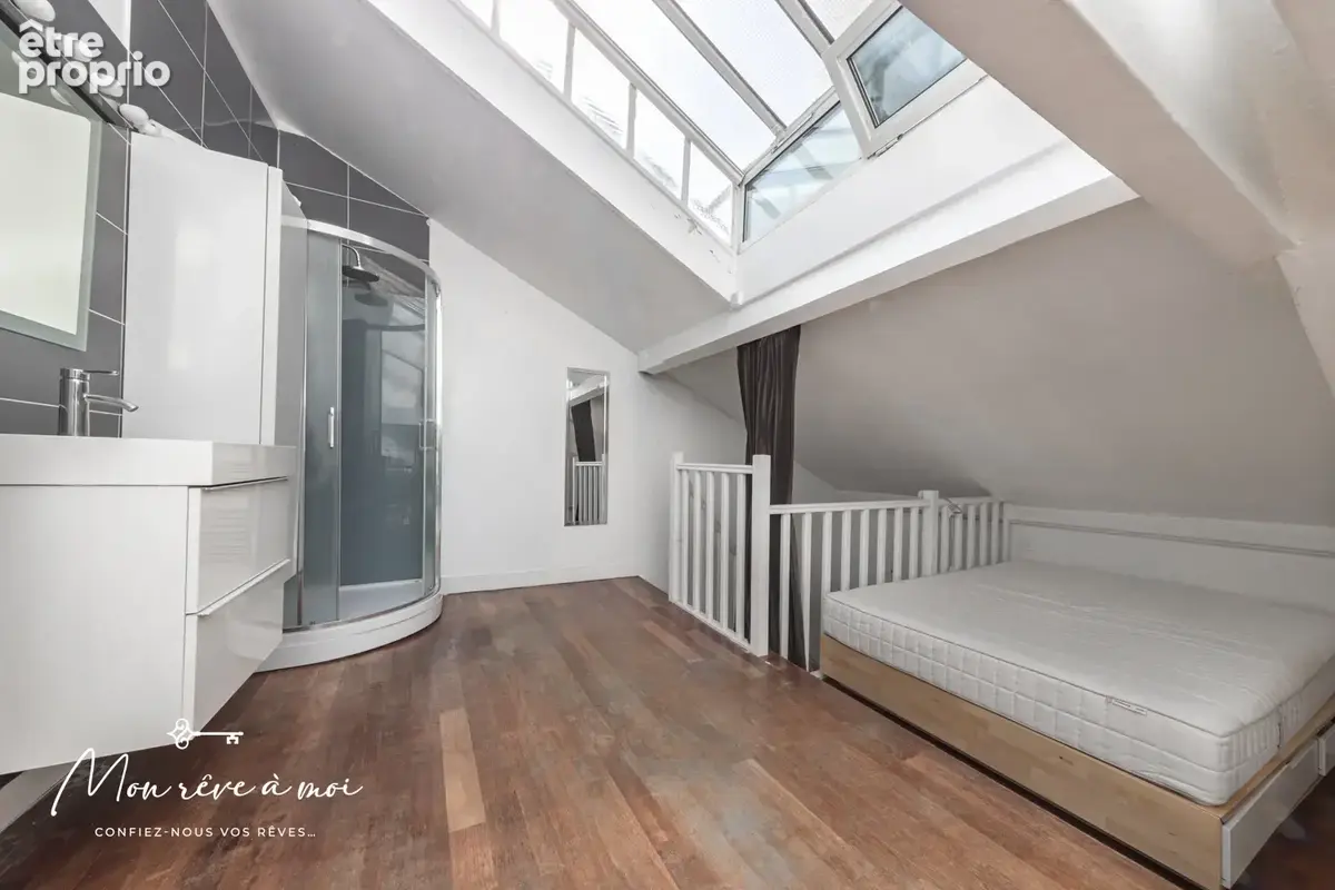 Appartement en duplex de 43m2 situé rue Damrémont - photo 6