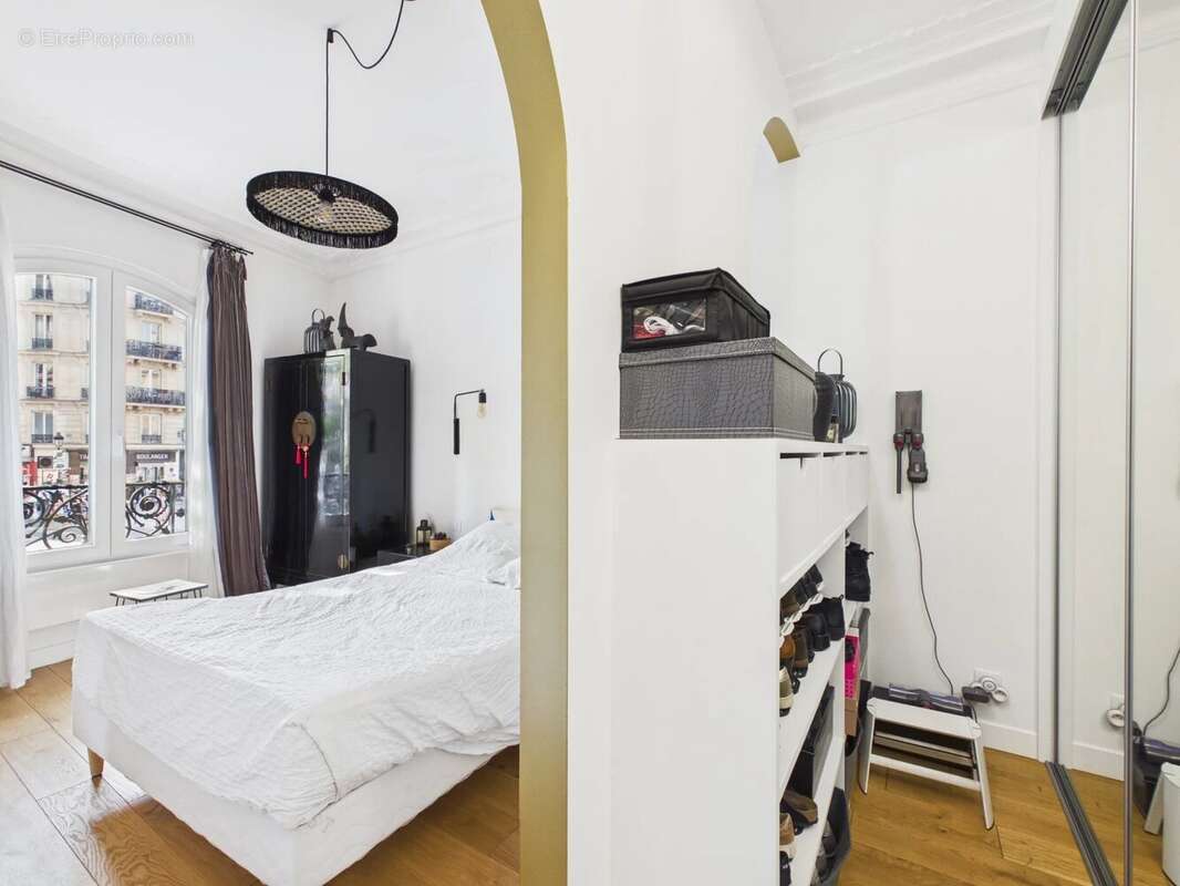 Appartement à PARIS-18E