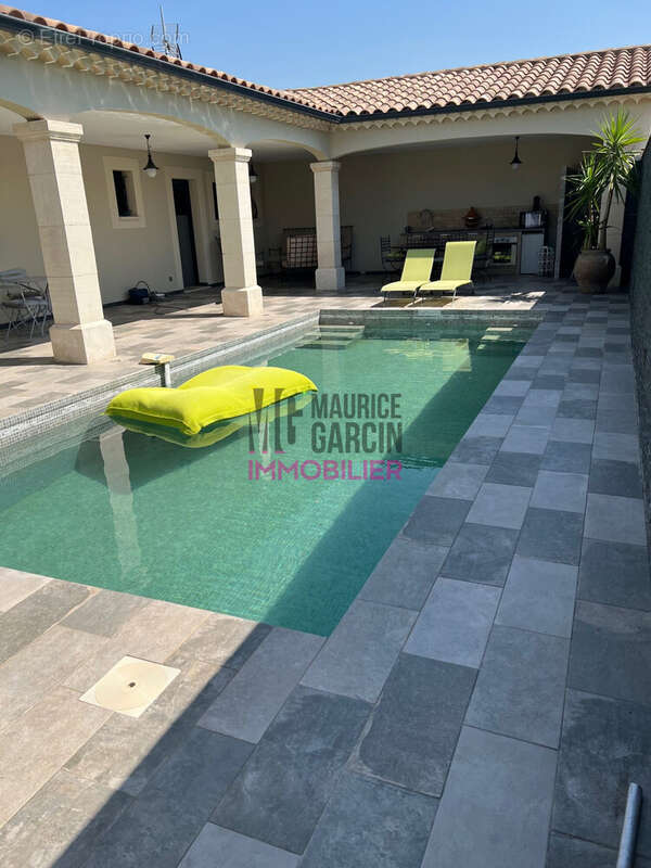 Maison à BEDARRIDES