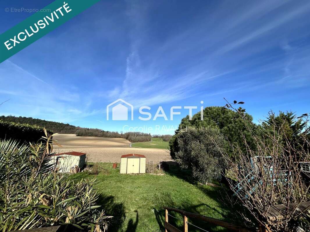 Photo 5 - Maison à VILLEBOIS-LAVALETTE