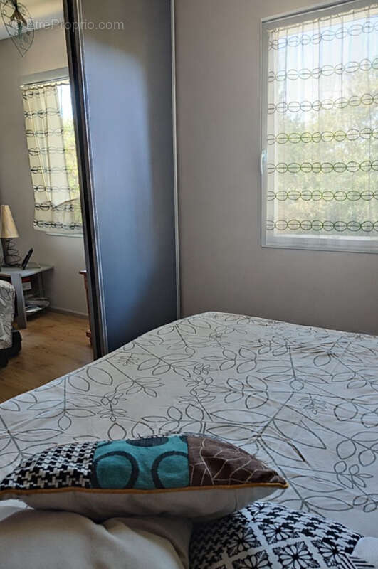 Maison de plain-pied avec jacuzzi et terrain arboré en lisière de forêt - photo 14