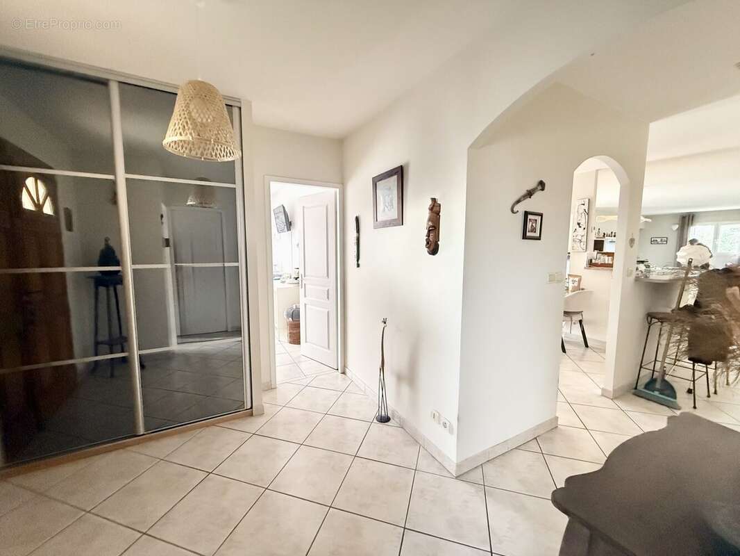 Maison 137 m² à Toulouges  - photo 9