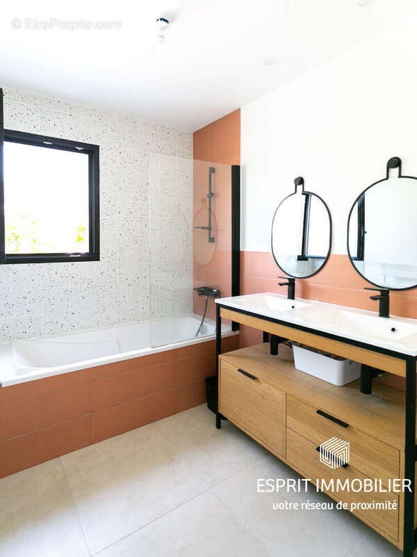 Maison à RIEC-SUR-BELON