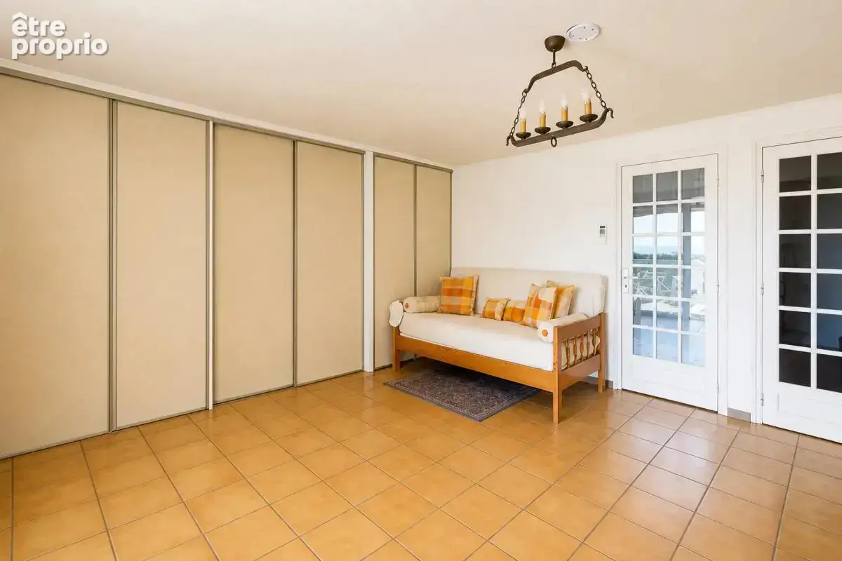 Maison de 8 pièces de 150 m² à Seillans - photo 19