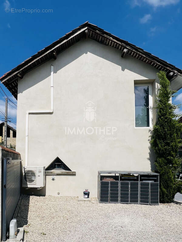 Maison 196 m² à Chirens  - photo 3