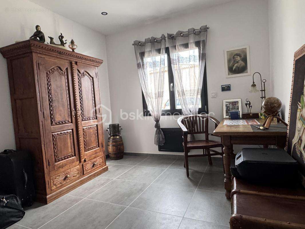Maison à LEZIGNAN-CORBIERES