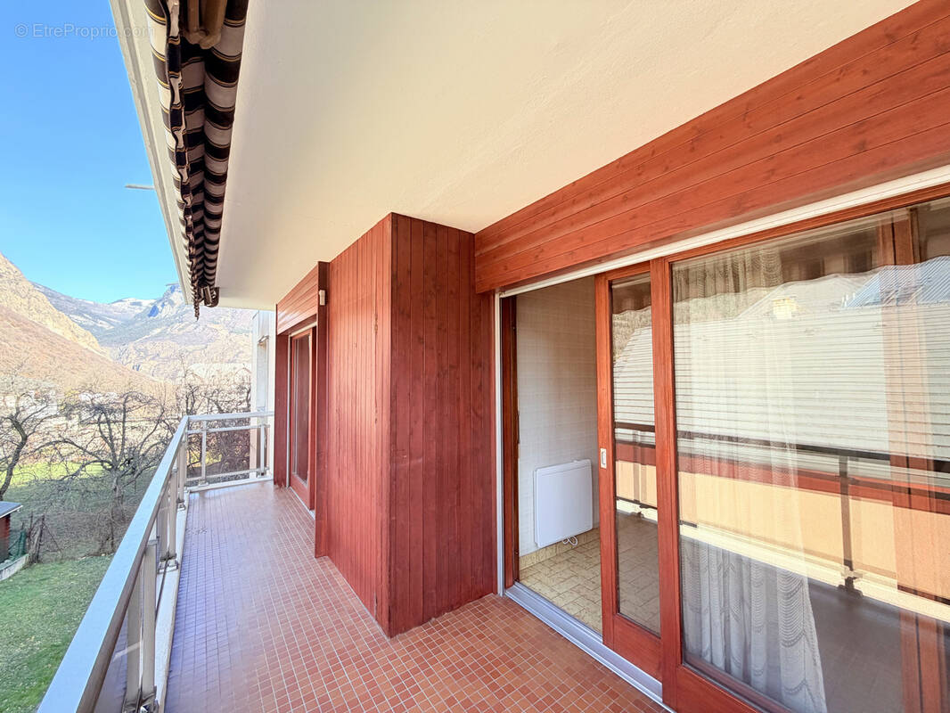 Appartement à SAINT-JEAN-DE-MAURIENNE