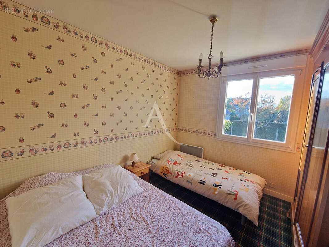 Maison à BONCHAMP-LES-LAVAL