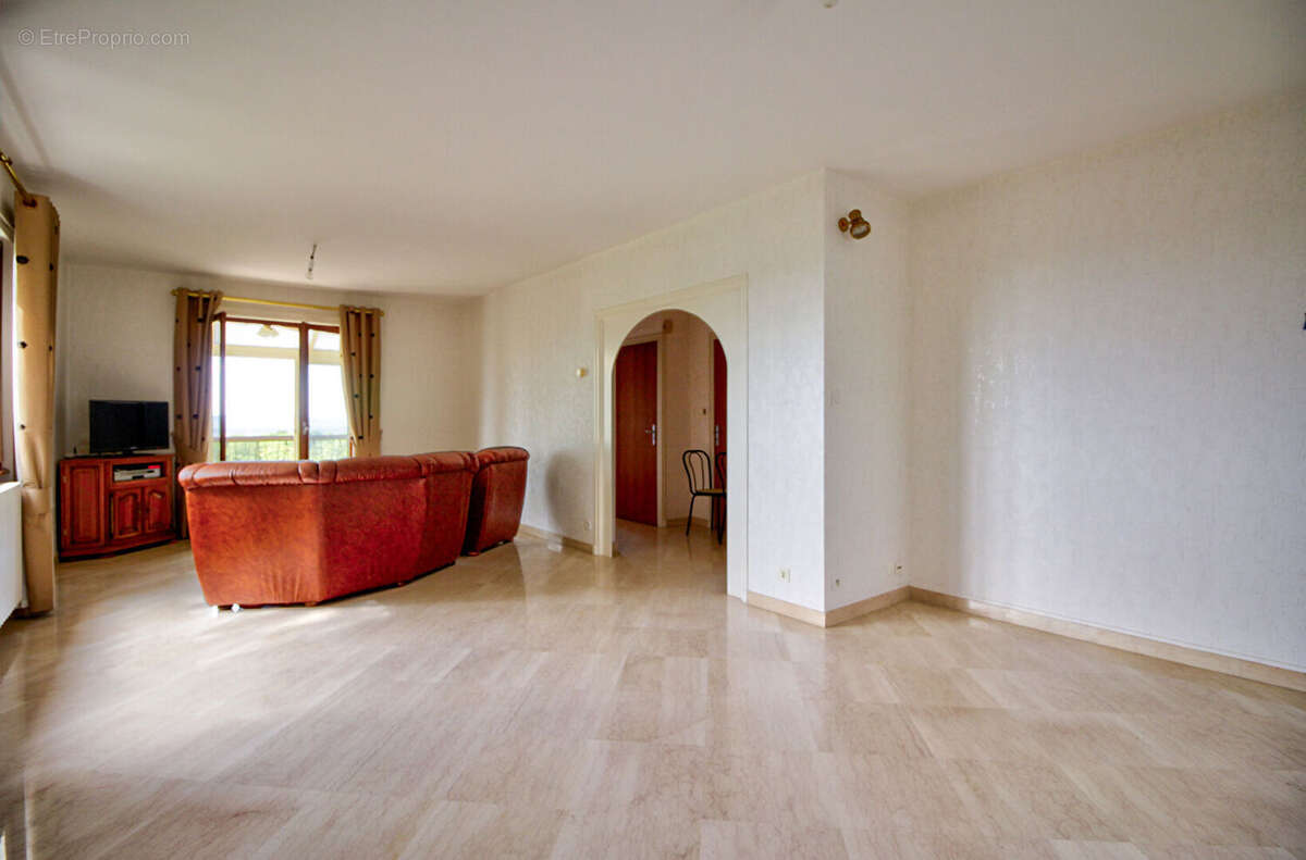 Maison à AMBERIEU-EN-BUGEY