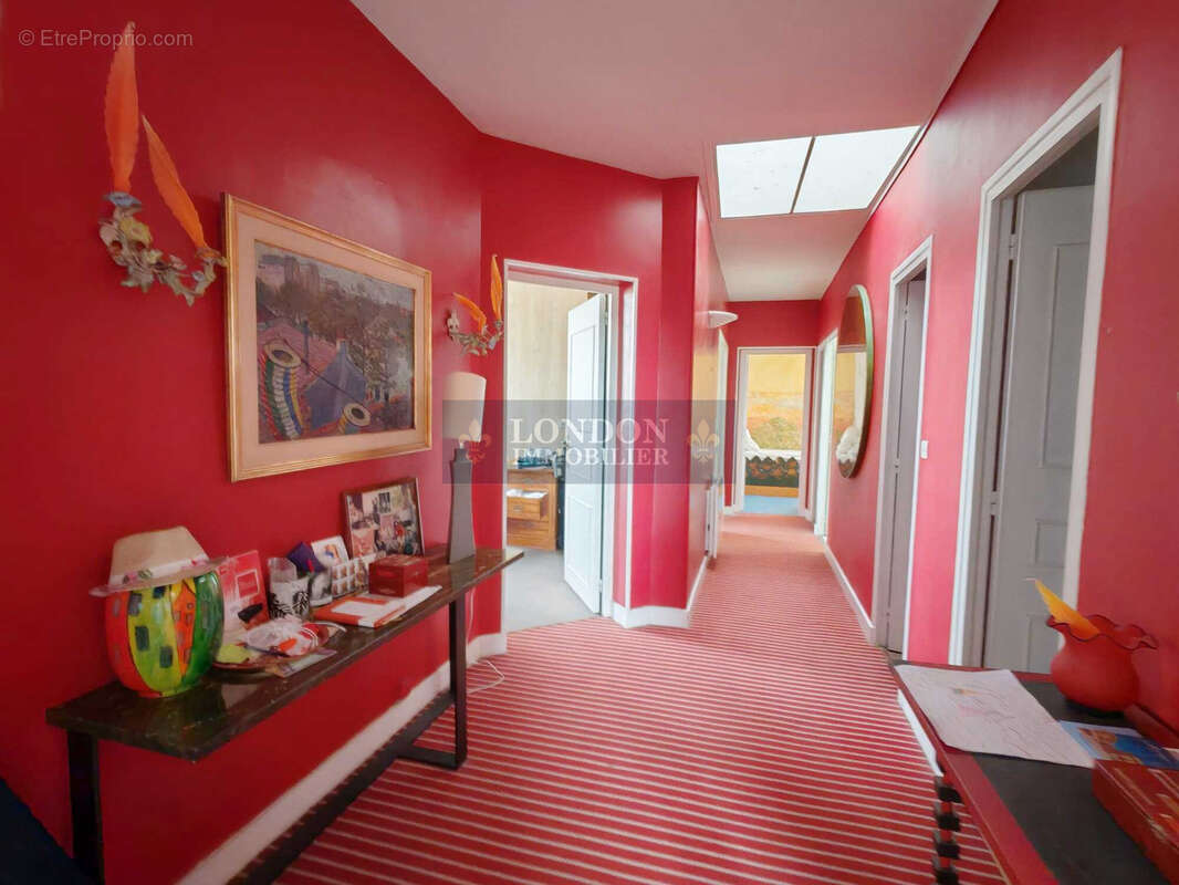 Appartement à VERSAILLES