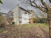 Maison à L'HAY-LES-ROSES