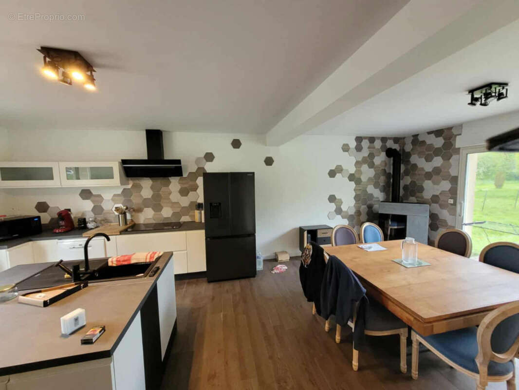 Maison à GEZAINCOURT