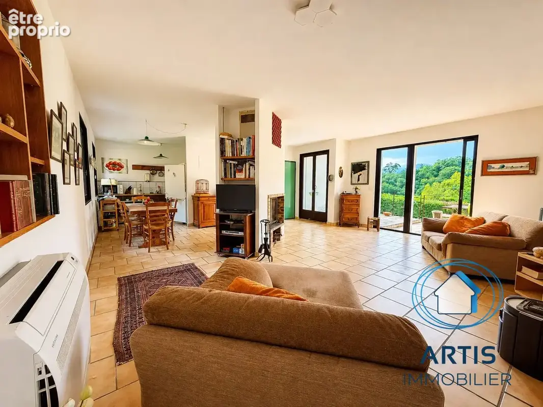 Maison 133 m² à Saint-Pee-Sur-Nivelle  - photo 5