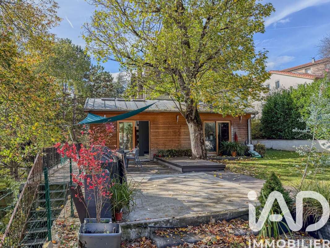 Photo 8 - Maison à LYON-9E