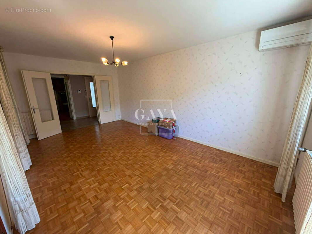 Maison à DOMENE