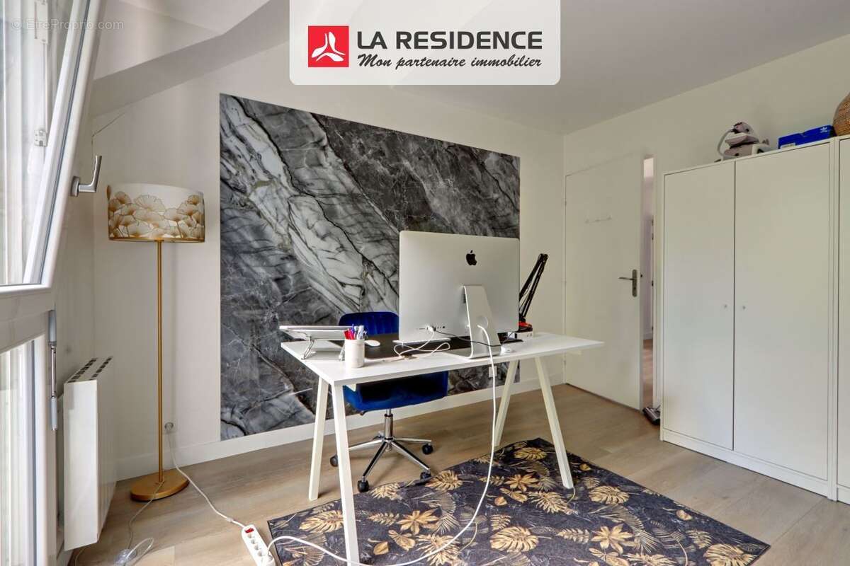 Appartement à BEAUCHAMP