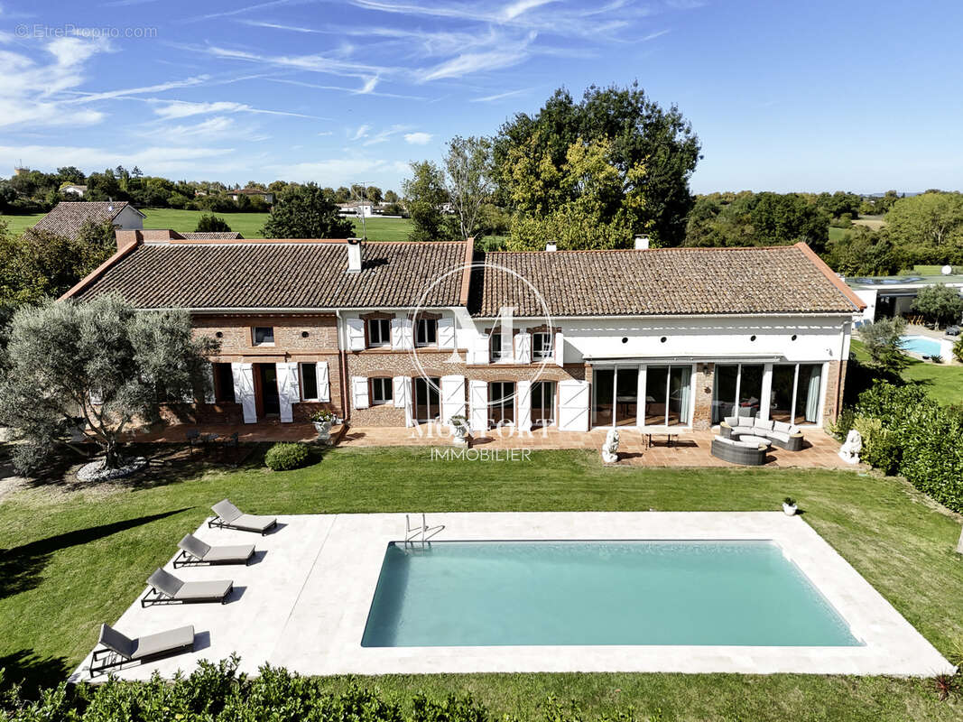 Maison à CASTELMAUROU