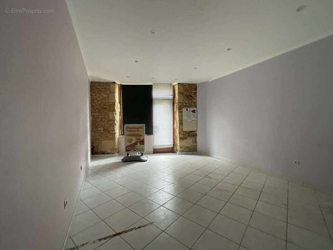 Maison à LE BUISSON-DE-CADOUIN