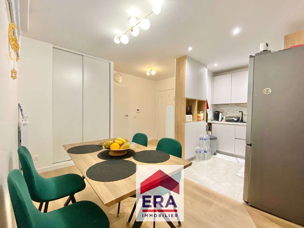 Appartement à SARTROUVILLE