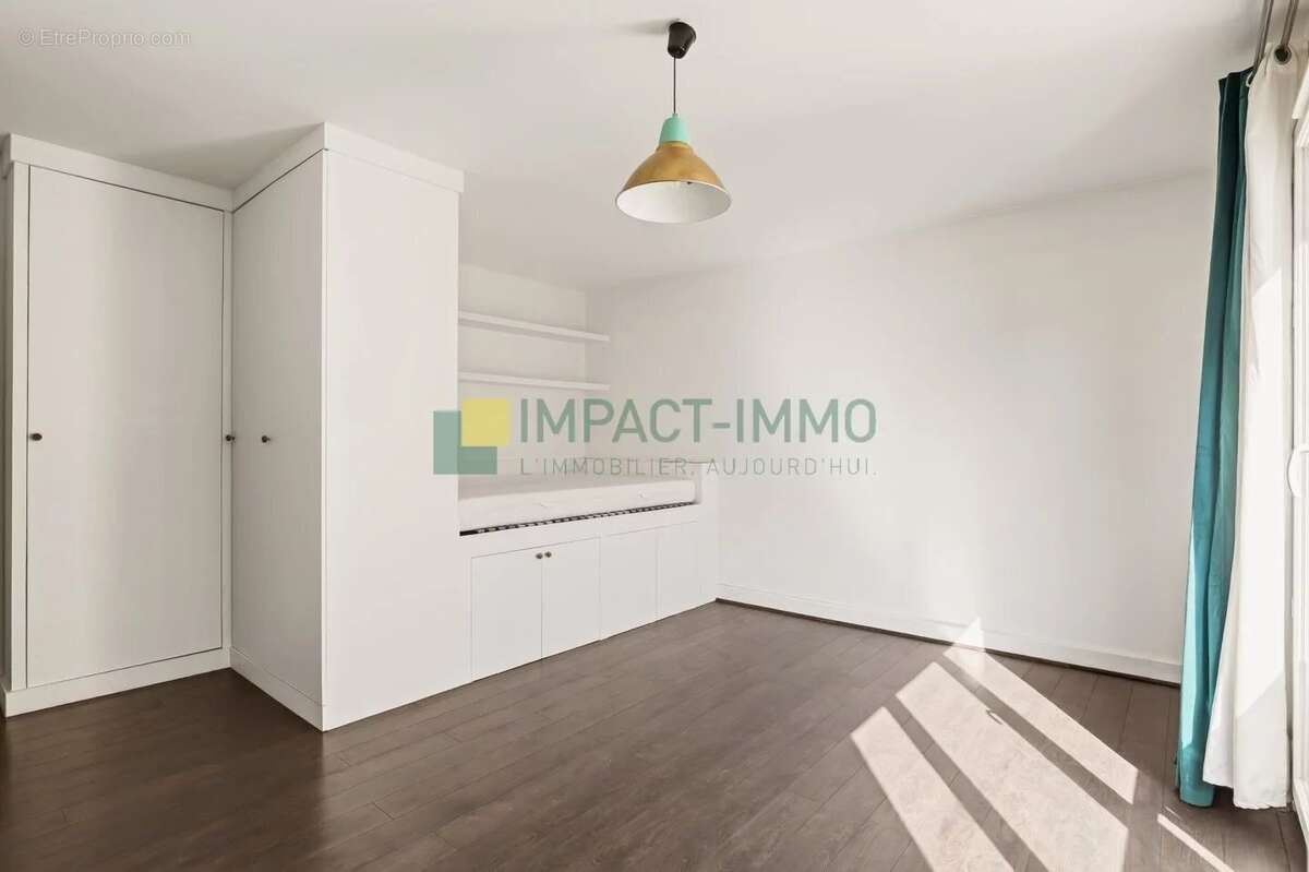 Appartement 32 m² à Clichy  - photo 3