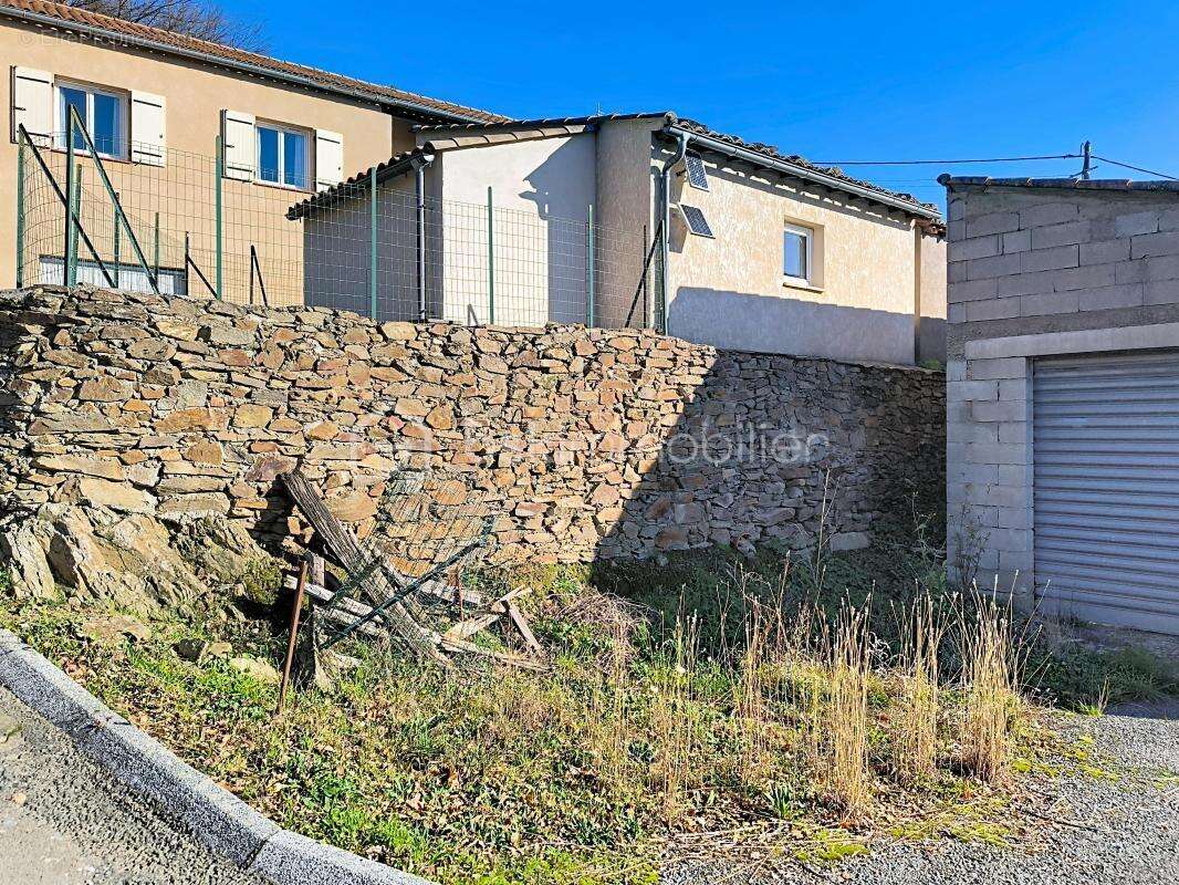 Garage 27m² - très bon état - Saint Vincent d'Olargues - photo 3