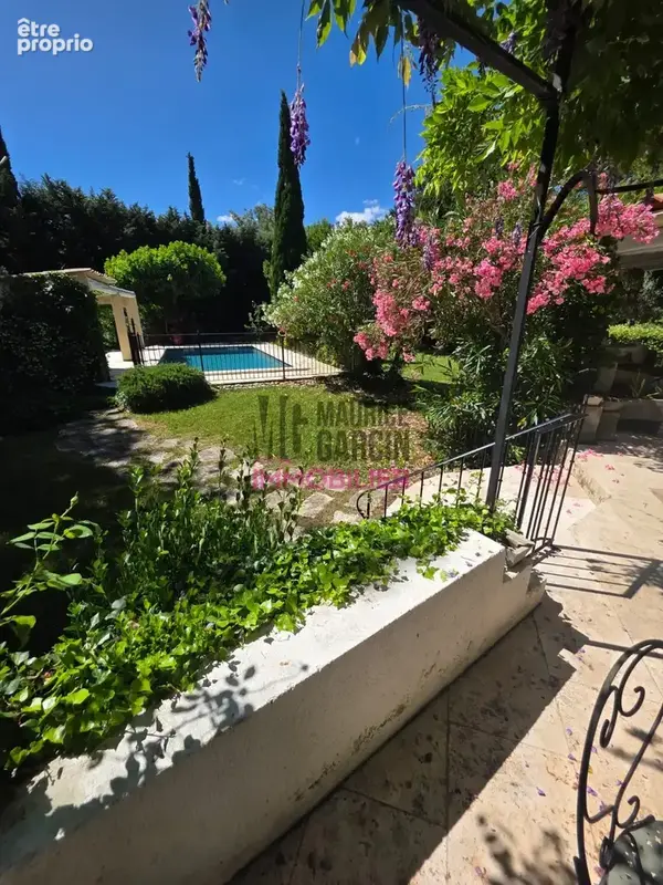 Maison 6 pièces 190 m² à vendre à Althen-Des-Paluds (84210) - photo 7