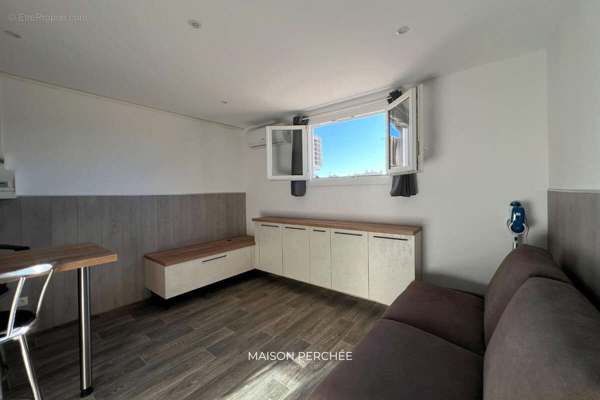 Appartement T2 de 27m² entièrement rénové - photo 2