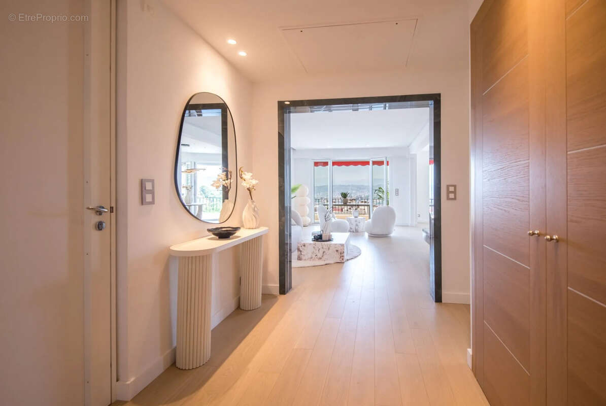 Appartement 89 m² à Nice  - photo 10