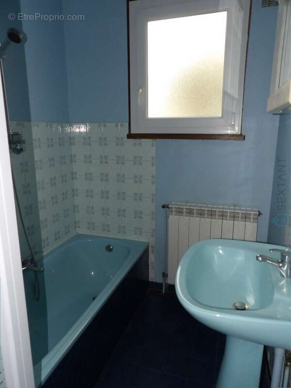 Maison à JUMILHAC-LE-GRAND