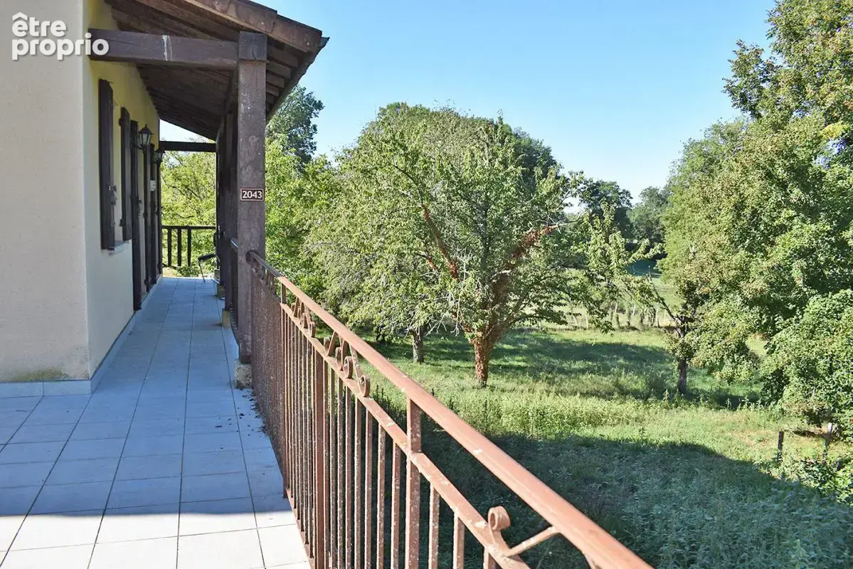 Maison  ARCHIGNAC 3 pièce(s) 70 m2 - photo 8