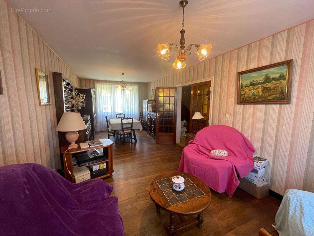 Brasparts - maison t6  de 110 m² - photo 6