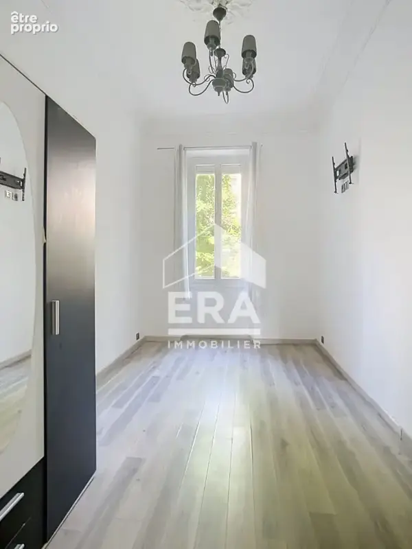 Appartement T4 de 116 m²  - Notre Dame du Mont - Marseille 13006 - photo 7