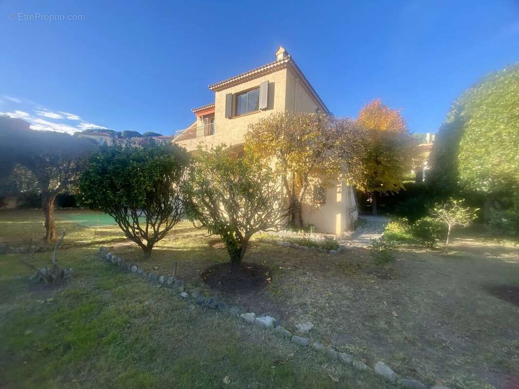 Maison à VILLEFRANCHE-SUR-MER