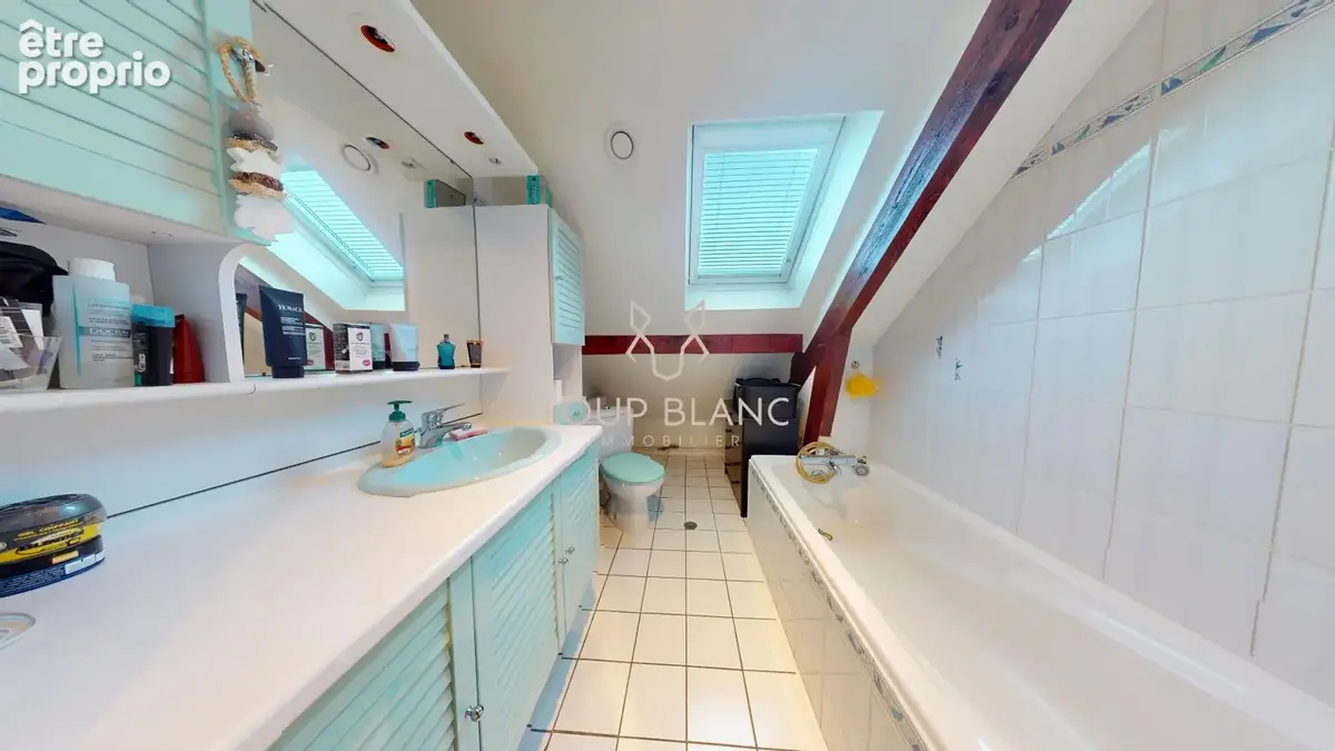 Maison rénovée de 140 m2 avec 5 chambres, sous-sol et superbe terrasse   Pérouse - photo 11
