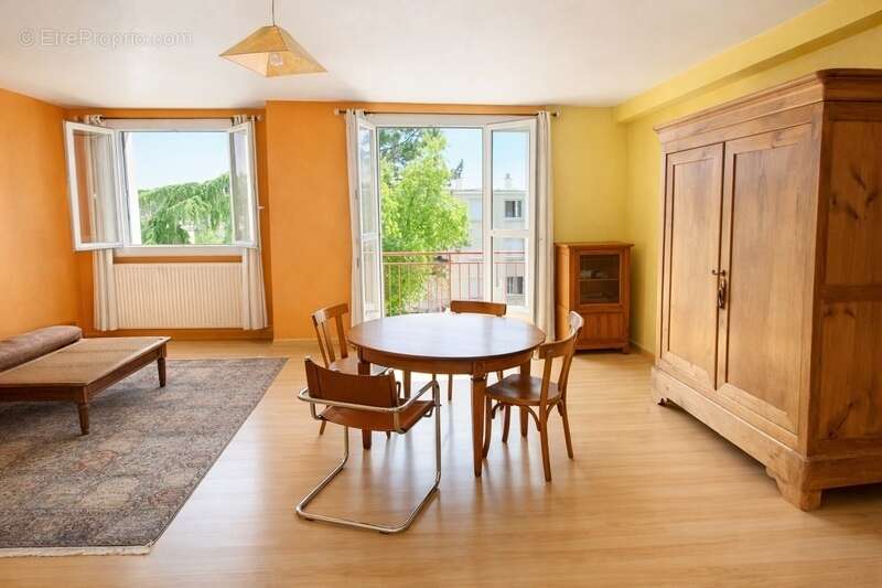 Appartement à ERMONT