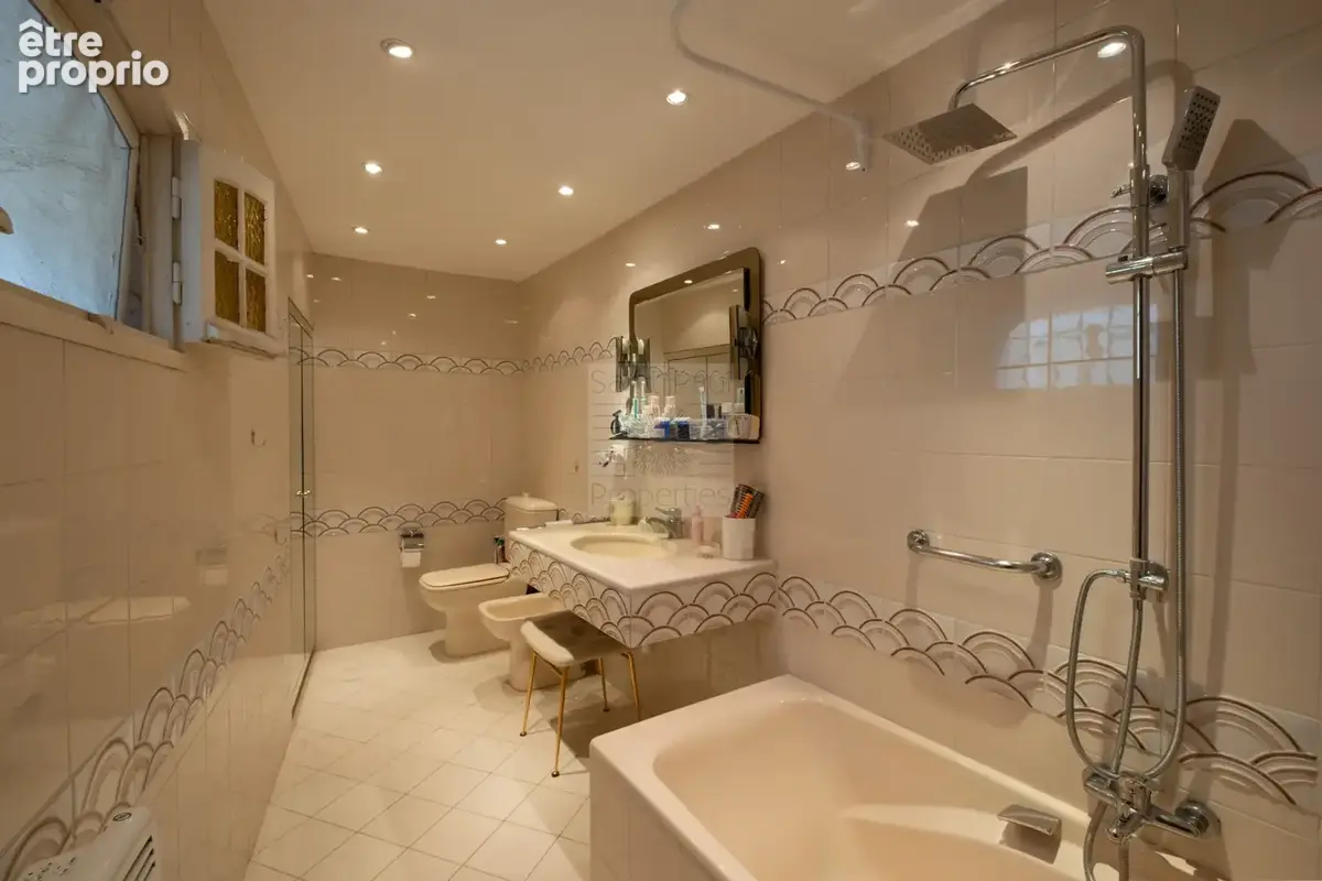 La Colle-sur-Loup - Propriété 256m2 - Vue village St Paul - photo 16