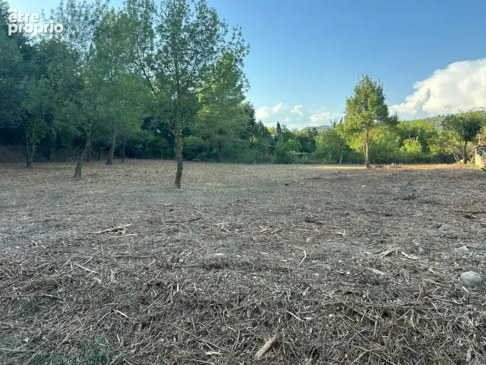 Terrain 3 600 m² à vendre à Salernes (83690) - photo 2