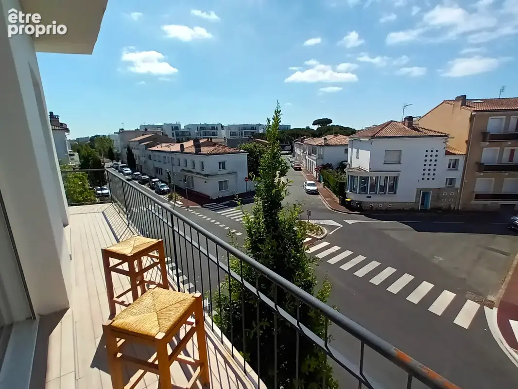 Appartement refait à neuf situé à seulement 2mn de la plage de Royan. - photo 7