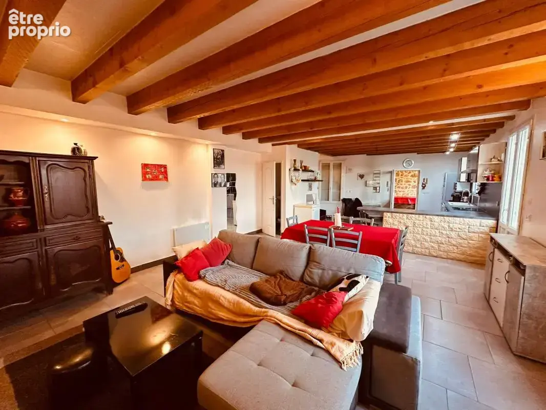Photo Appartement à Joyeuse au prix de 139 000€