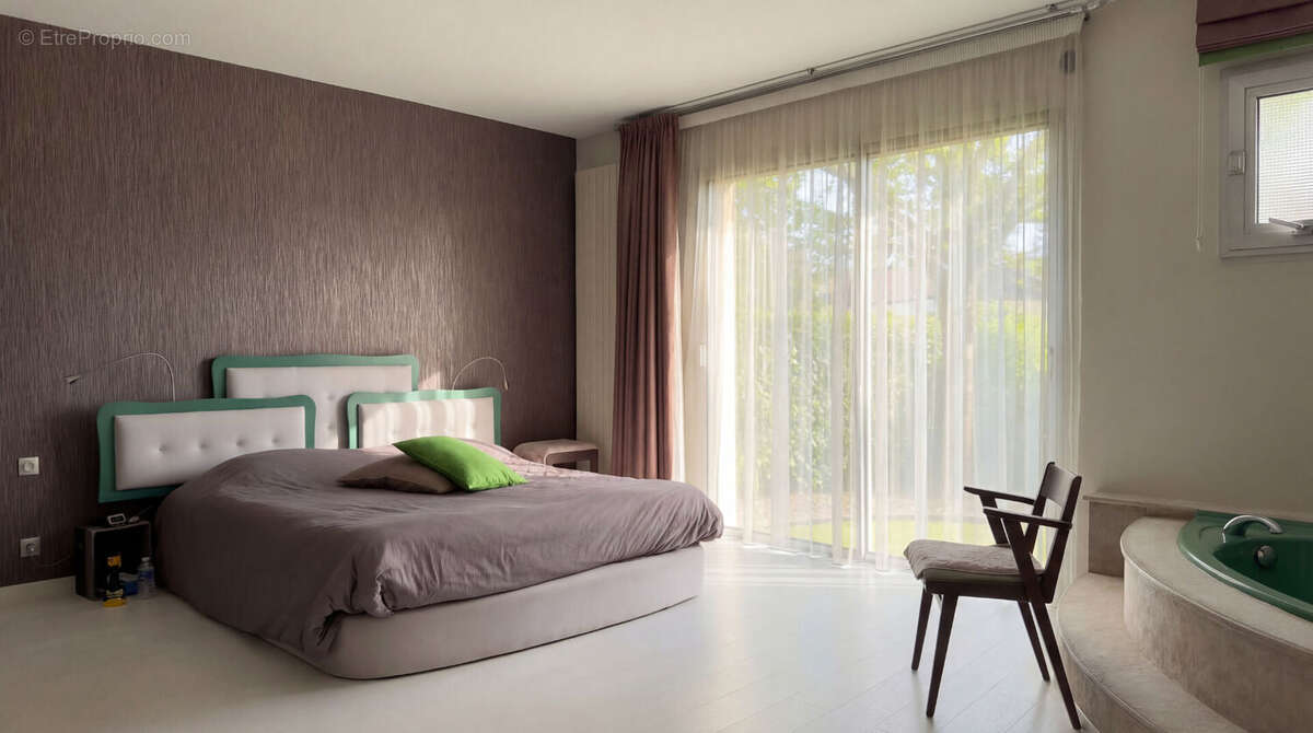 Maison à CHAMBRAY-LES-TOURS